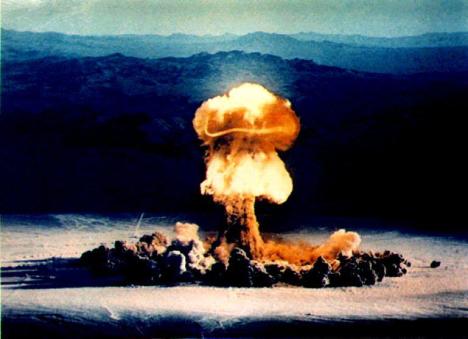 http://www.allmystery.de/dateien/pr55068,1247185868,Atombombe.jpg